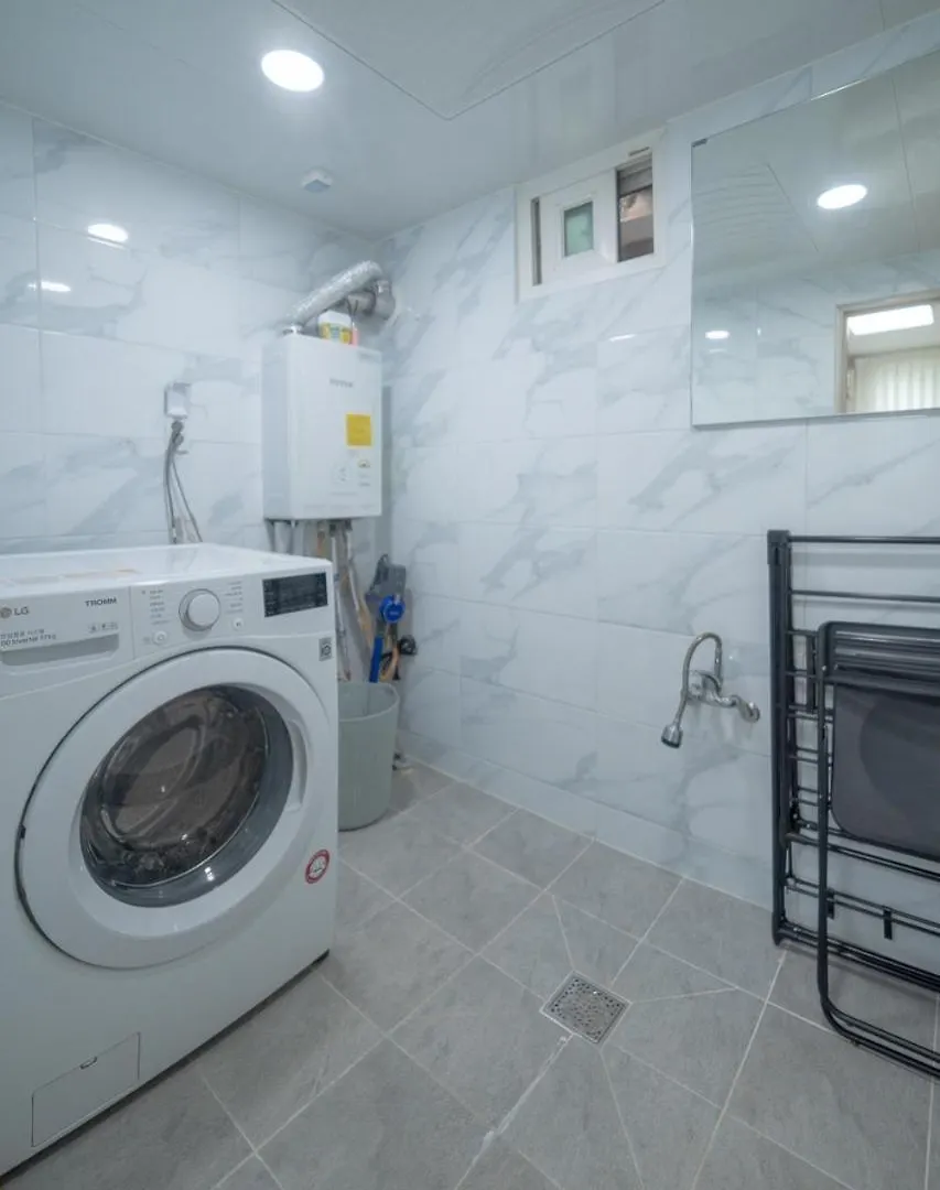 Hue House Apartment Seoul