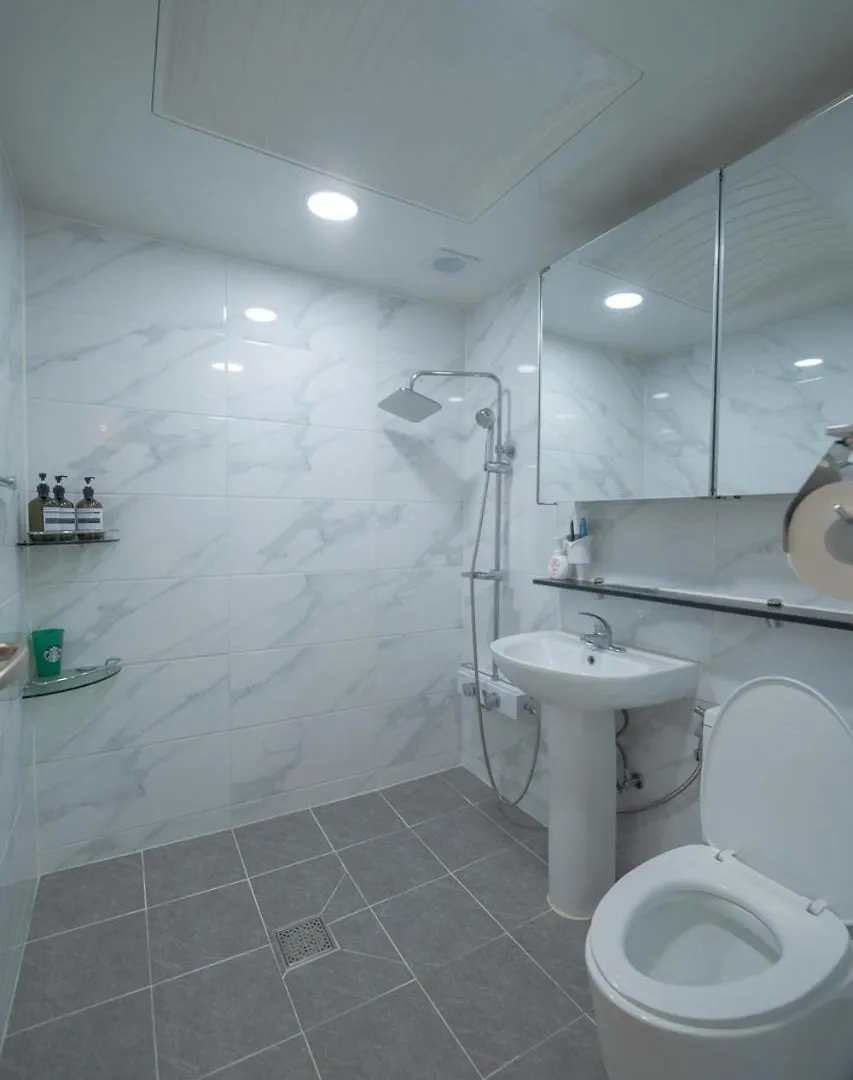 Hue House Apartment Seoul South Korea
