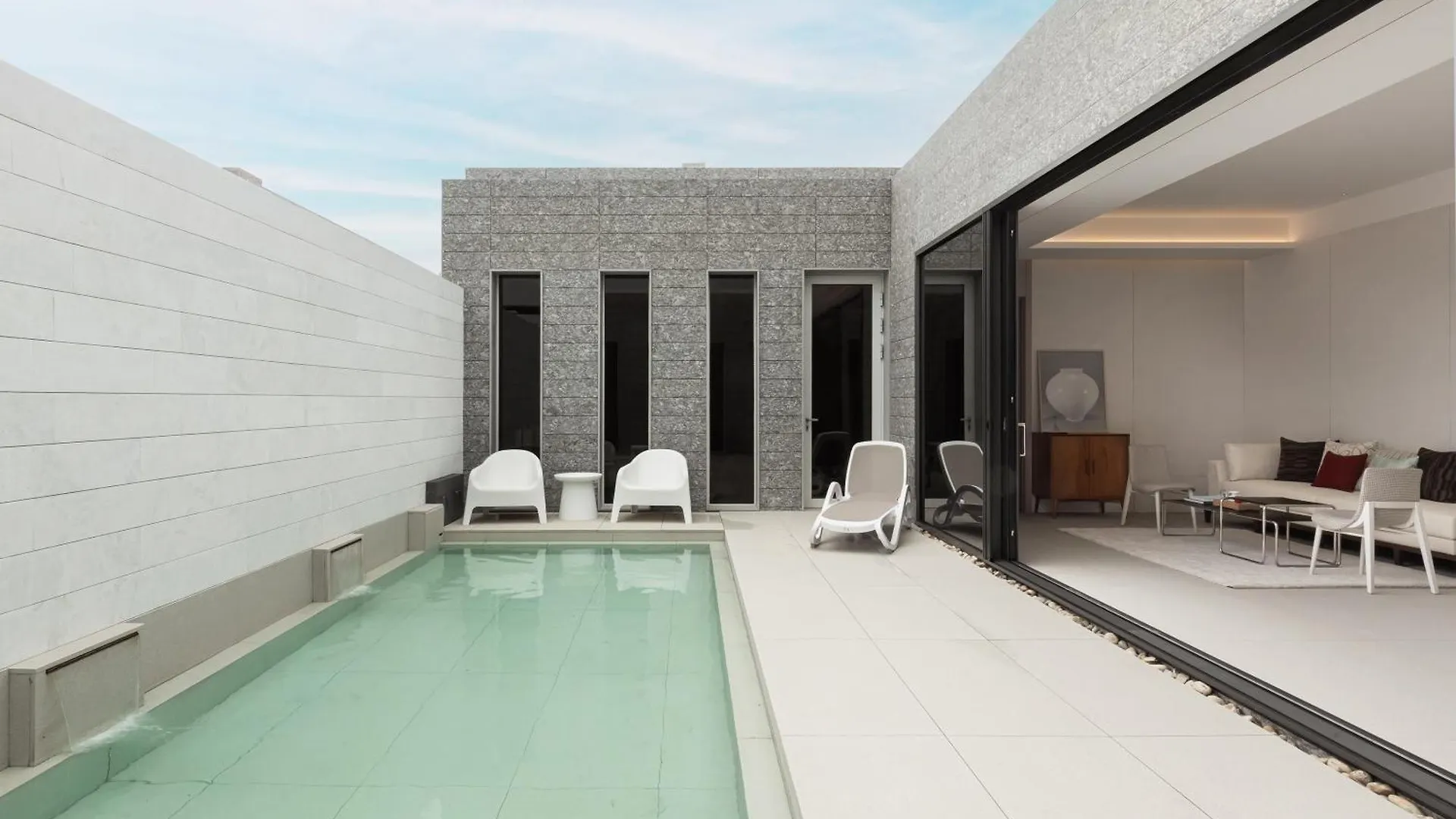 Uniisland The Spaville Incheon 3*,  South Korea